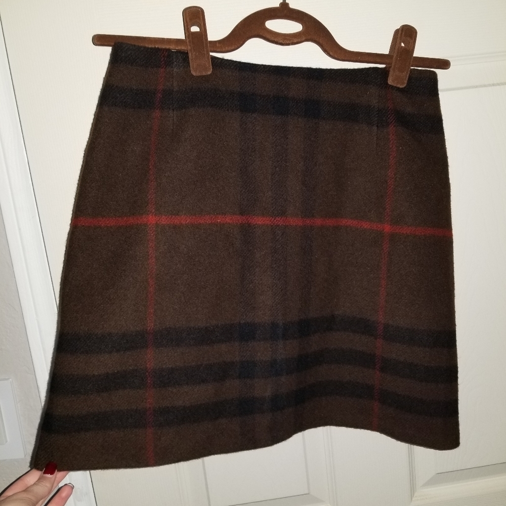 Wool Burberry short skirt